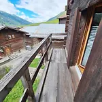 シャレー Rustic Alpine 1br Getaway- Unwind And Reconnect Reckingen