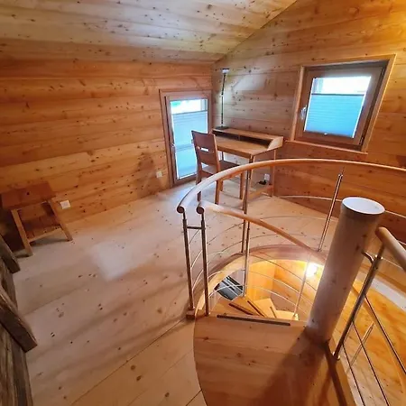 シャレー Rustic Alpine 1br Getaway- Unwind And Reconnect Reckingen