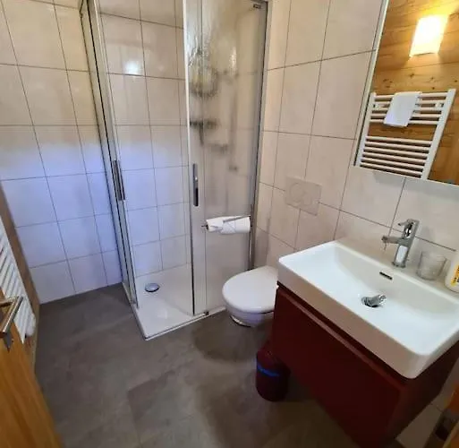 Rustic Alpine 1br Getaway- Unwind And Reconnect 샬레 *