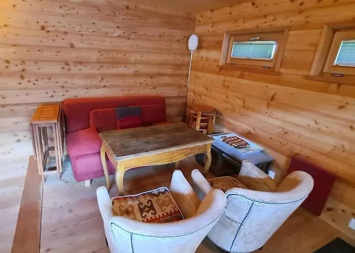 Rustic Alpine 1br Getaway- Unwind And Reconnect Reckingen